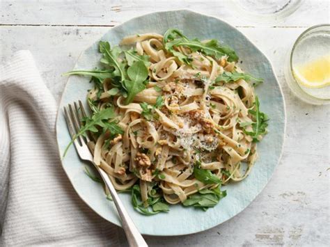 fettuccini-with-walnuts-and-parsley-recipes-cooking image
