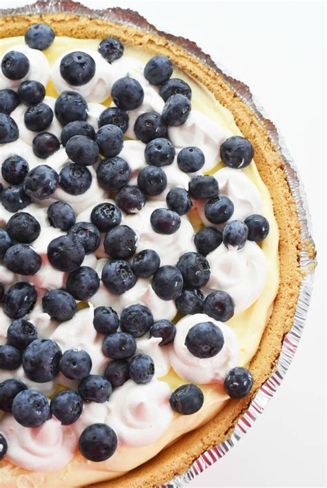 no-bake-blueberry-buttermilk-pie-sizzling-eats image