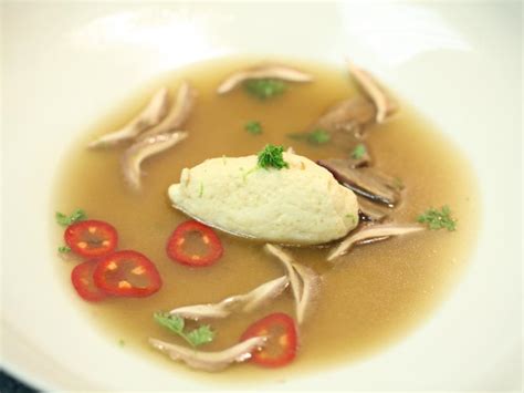 brodo-with-pacific-halibut-quenelle-and-shaved-wild image