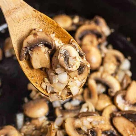 steakhouse-mushrooms-best-mushrooms-for-steak image