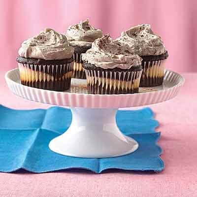 chocolate-chai-cupcakes-with-buttercream-frosting image
