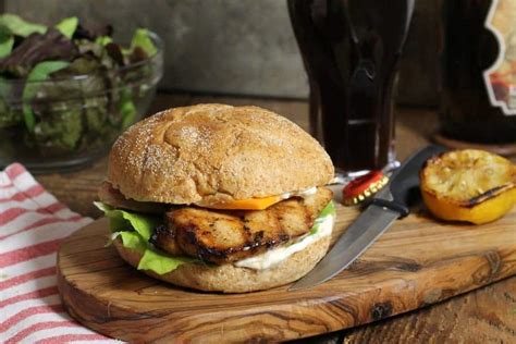 easy-marinated-grilled-chicken-burgers-earth-food-and image
