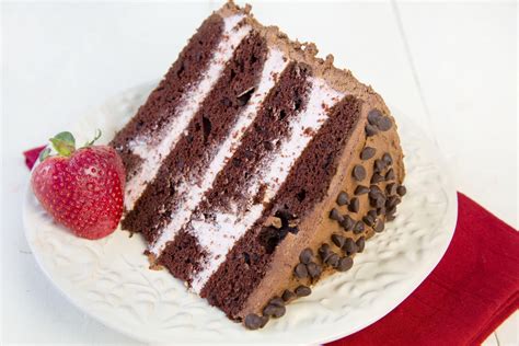 chocolate-cake-with-strawberry-mousse-filling-chef image