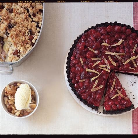 apple-and-quince-crisp-with-rum-raisins image