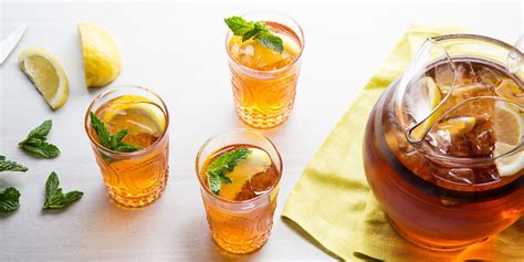 how-to-brew-the-ultimate-iced-tea-epicurious image