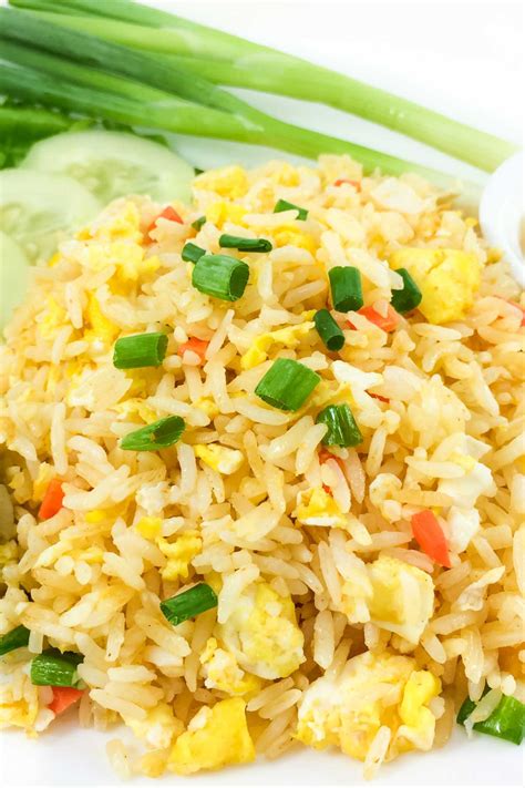 benihana-fried-rice-copycat-recipe-izzycooking image