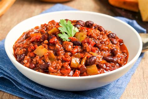 easy-ground-beef-chili-recipe-the-spruce-eats image