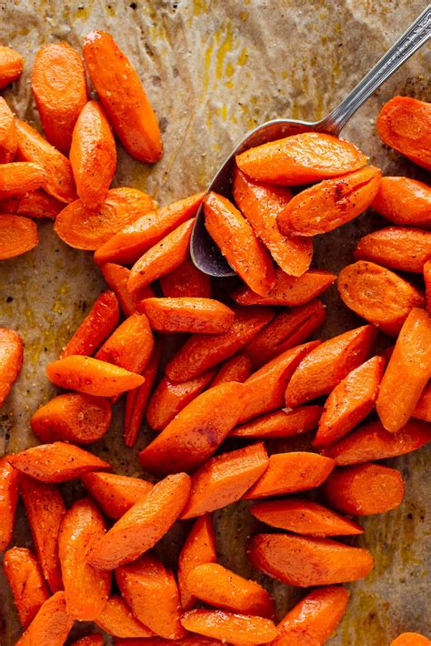 perfect-roasted-carrots-recipe-three-ways-cookie image