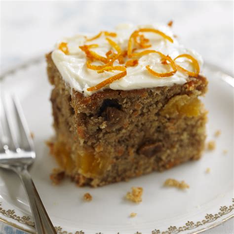 carrot-apricot-and-raisin-cake-dessert image