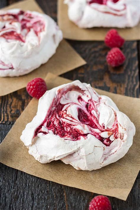 chewy-raspberry-meringues-liv-for-cake image