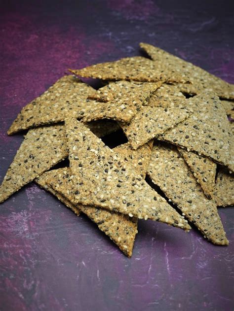 sesame-crackers-moorlands-eater image