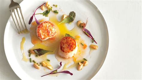 seared-scallops-with-almond-vinaigrette-recipe-bon image