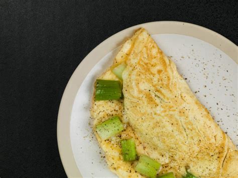 recipe-for-greek-style-omelet-with-green-onion image