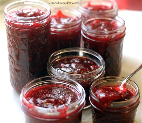 cooking-with-mary-and-friends-cranberry-orange-jam image