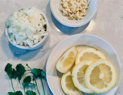 branzino-recipe-with-lemon-butter-sauce-chew-out image