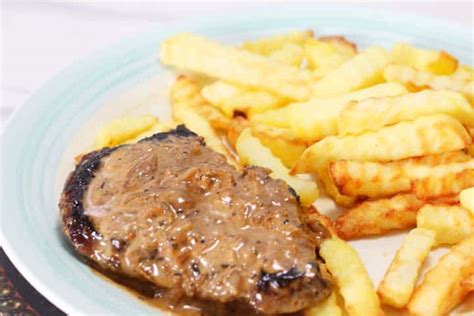 steak-in-black-pepper-sauce-free-easy-and-tasty image