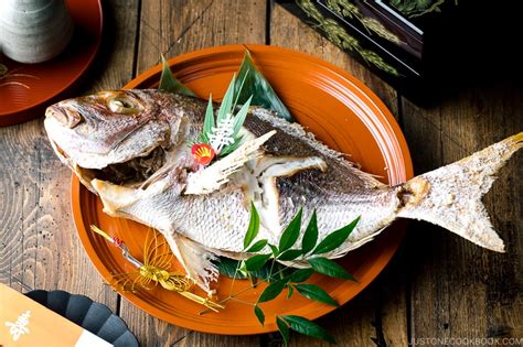 japanese-baked-sea-bream-鯛の姿焼き-just-one image