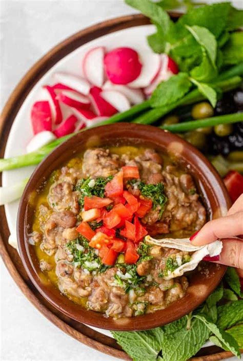 lebanese-ful-medames-feelgoodfoodie image