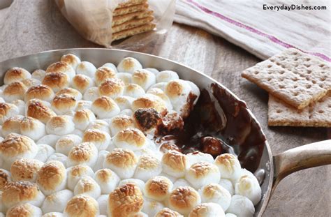 easy-skillet-smores-recipe-everyday-dishes image