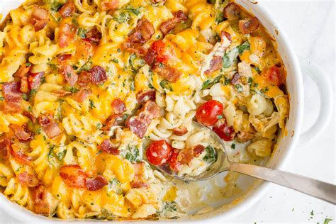 cheesy-chicken-pasta-casserole-with-spinach-and-bacon image