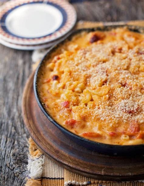 baked-mac-and-cheese-with-tomatoes-feast image