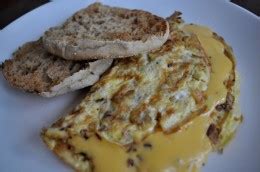 caramelized-apple-and-cheddar-omelet-how-sweet-eats image