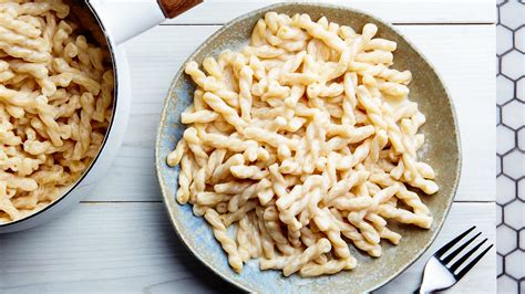 homemade-instant-mac-and-cheese-epicurious image