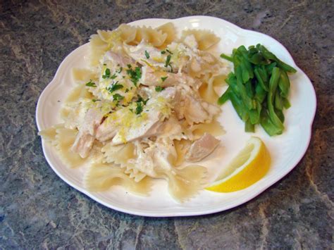 chicken-and-pasta-with-lemon-cream-sauce-tasty image