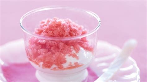 strawberry-granita-with-whipped-cream-recipe-bon image