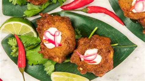recipe-crab-and-corn-fritters-with-singapore-sauce-cbc image