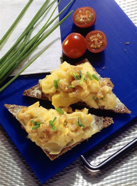 crayfish-omelet-recipe-eat-smarter-usa image