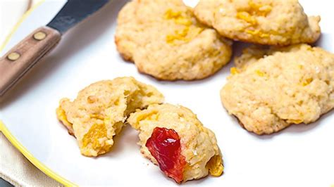 mango-scones-recipe-yummyph image