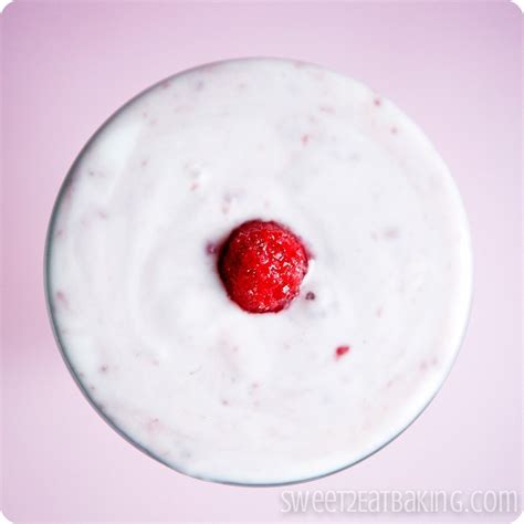 raspberry-yogurt-parfait-recipe-sweet-2-eat-baking image