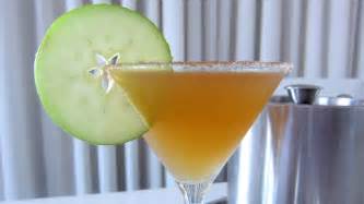 apple-cider-martini-recipe-tablespooncom image