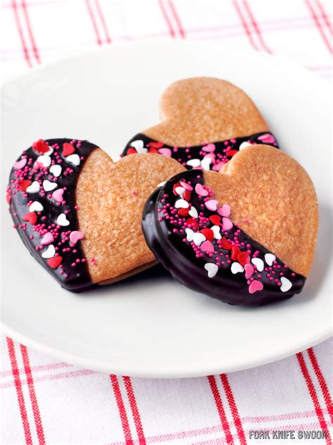 chocolate-dipped-peanut-butter-sandwich-cookies image