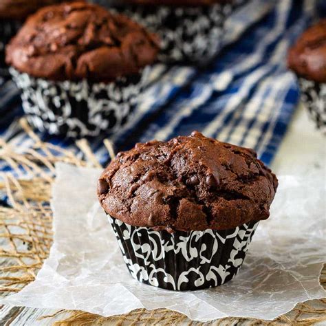 chocolate-zucchini-muffins-bake-eat-repeat image