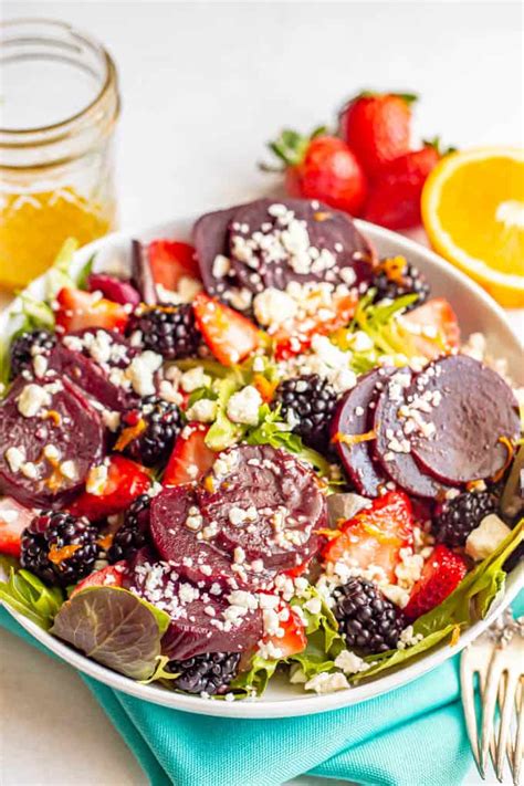 berry-beet-salad-family-food-on-the-table image