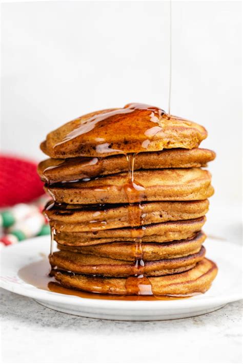 gingerbread-pancakes-i-heart-eating image