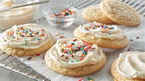 soft-sugar-cookies-recipe-pillsburycom image