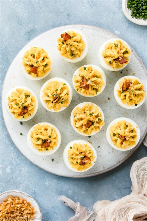 how-to-make-bacon-deviled-eggs-no-spoon-necessary image