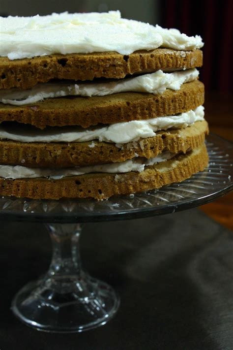 old-fashioned-gingerbread-torte-cake-n-knife image