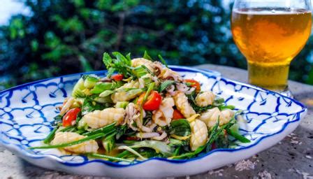hot-and-spicy-thai-squid-salad-yam-pra-muek image
