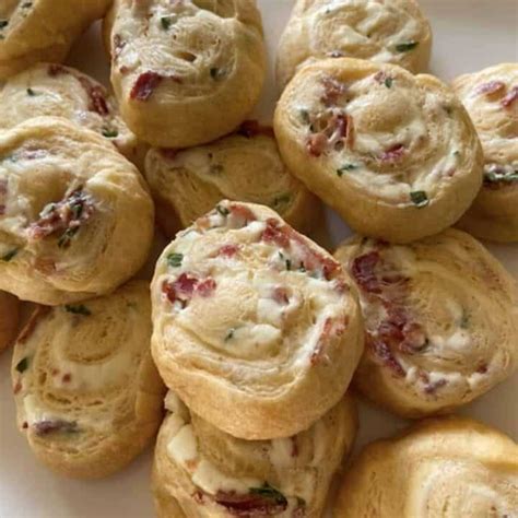 bacon-cream-cheese-crescent-rolls-pinwheels-simply image