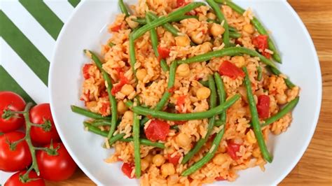 easy-rice-and-chickpea-skillet-ctv image