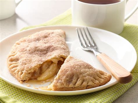 oven-fried-apple-hand-pies-general-mills-foodservice image