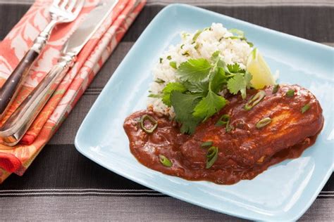 mexican-chicken-mole-with-lime-cilantro-rice-blue-apron image