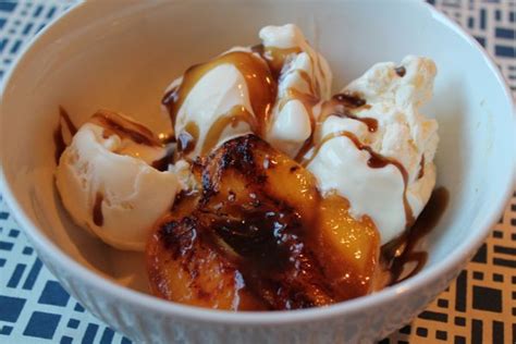 grilled-peach-ice-cream-sundaes-with-whiskey-caramel image