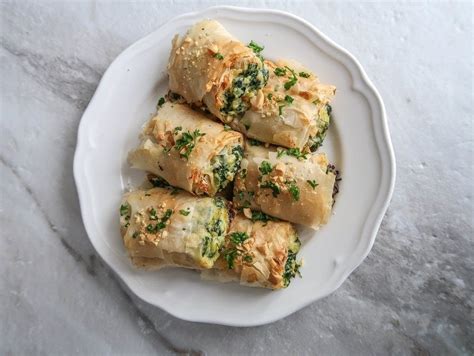 spinach-and-ricotta-spanakopita-rolls-yay-for-food image
