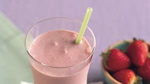 coconut-strawberry-and-banana-smoothie-recipe-bon image