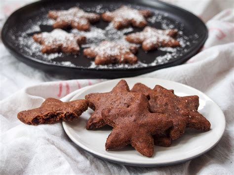 basler-brunsli-swiss-chocolate-almond-cookies image